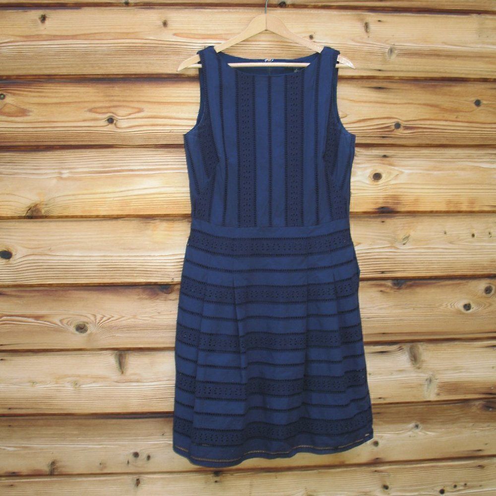Brooks Brothers Fit and Flare Eyelet Lace Dress